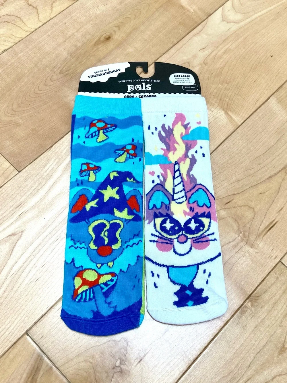 Pals pinkgabbercat Abra & catabra magic cats mismatched Socks kids large